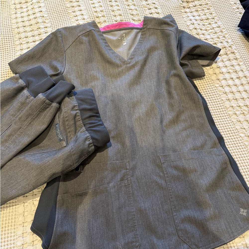Med Couture Women’s Gray Scrub Top with Pink Trim